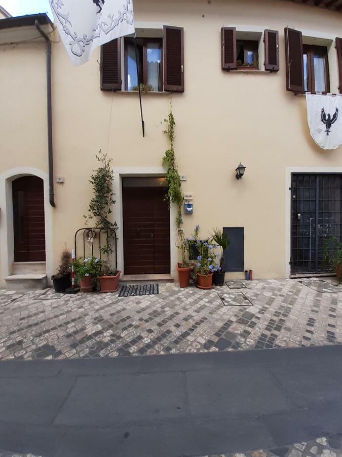 فولينيو B&B La Casa Di Alice المظهر الخارجي الصورة